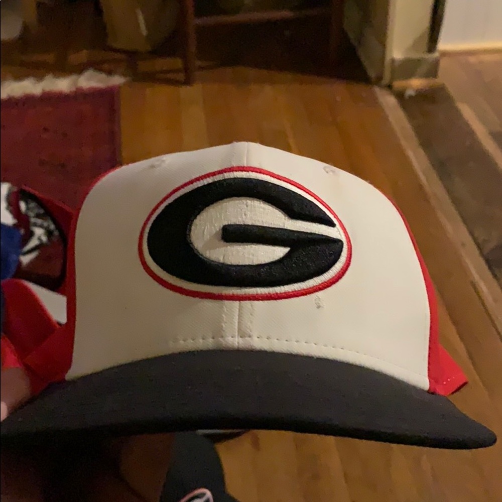 Uga SnapBack Nike hat cap
